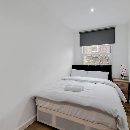 Flat 5 Mornington Crescent, 2 Bedroom, 1 Bathroom Flat Londra Esterno foto